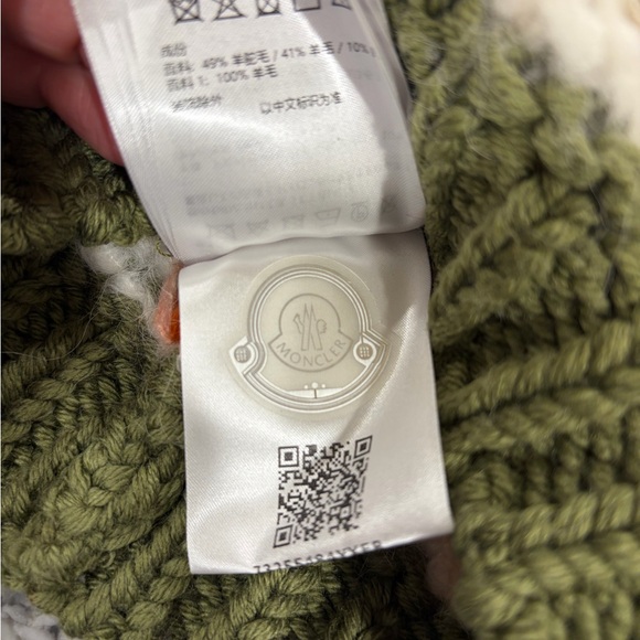 EUC Moncler Pink, Orange, and Green Knit Wool Beanie - Picture 4 of 4